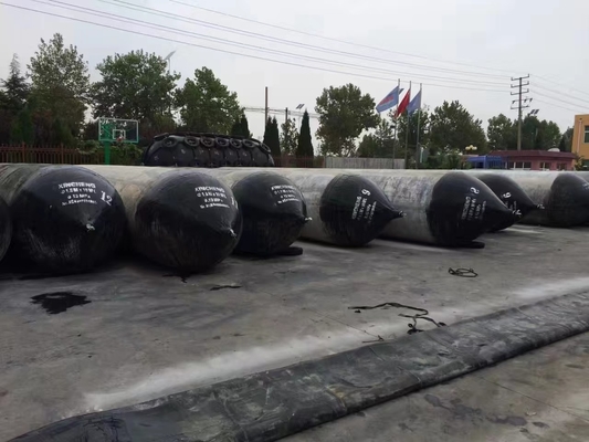 Airbags van drukrubber voor schepen voor het dokken, het tillen, het opsturen met een binnenste laag van natuurlijk rubber