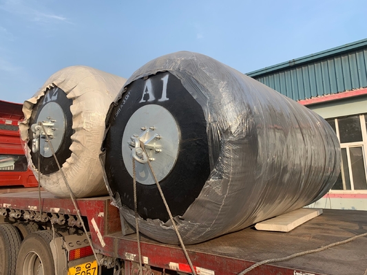 Langdurige polyurethaan schuim boot fenders ISO17357 Goedgekeurd -60 °C tot 80 °C Temperatuurbereik