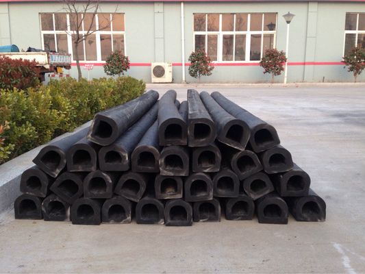 Solid Black D-vormige rubber fenders uitstekende weerbestandheid standaardpakket door rubber fender