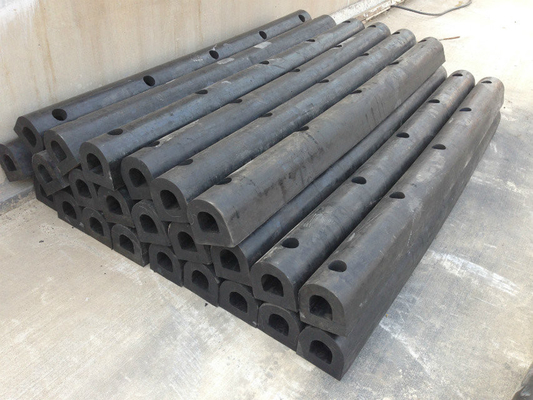 Solid D-type rubber fender Ultieme oplossing voor inslag energie absorptie