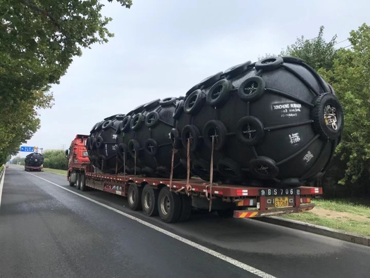 15KN/m Versterkte PVC-drijvende fender voor toepassing van schip tot kade