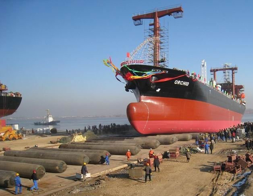 D1M*EL12M W-type rubber fender voor brugbescherming 6-8 jaar