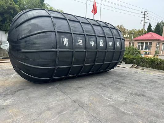 Rubber fender (rubber fender van het type rib)